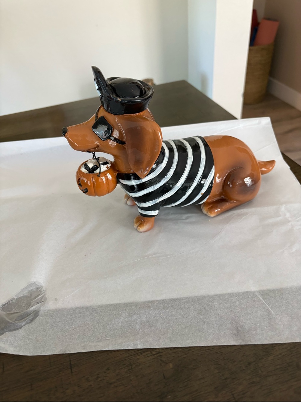 Halloween Dachshund Dog Pirate Pumpkin Skull Patch Candy Resin Figurine NEW